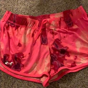 Under Armour short
